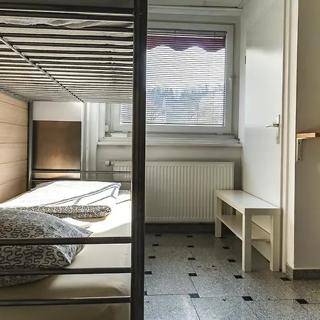 Хостел 24 Любляна